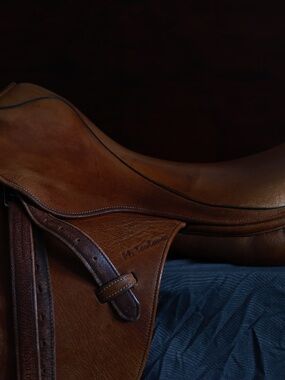 M.Toulouse Annice Close Contact Saddle w/ Genesis Tree 17"